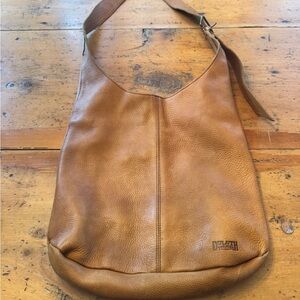 Duluth Trading Lifetime Leather Crossbody Bag